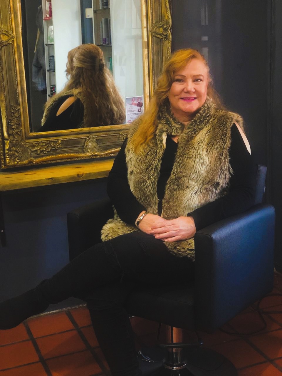 Helena, stylist